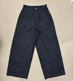 Item thumbnail for item 6c6154c8-278b-4d94-bd28-3d844a413393