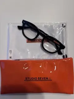 【美品】zoff×STUDIO SEVEN 度なし調光メガネ（ケース付き）