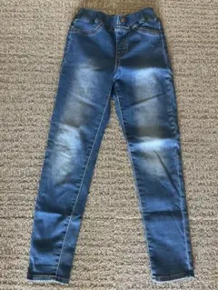 値下げ！GU キッズ　ジーンズ　140cm
