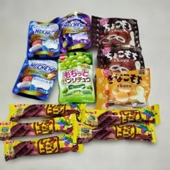 不二家 LOOK 淡雪 奈良県産いちご1%使用 準チョコレート菓子 4袋セット