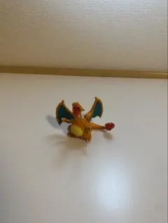 ポケモン リザードン ミニフィギュア - メルカリ