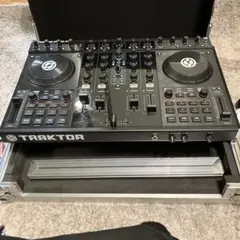 Item thumbnail for item 66356361-5a7a-4f97-a787-aae68697fd9e