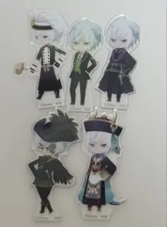 ツイステ　シルバー　ミニアクリルスタンド