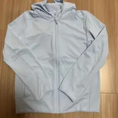 UNIQLO AIRism ライトブルー ジップパーカー 140