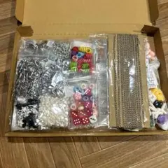 ビーズ・アクセサリー素材セット