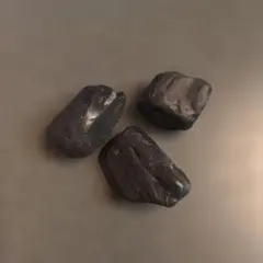 国産ジェット（黒玉）原石②