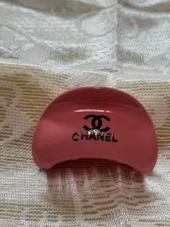 CHANEL ピンク ヘアクリップのサムネイル