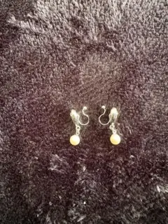 に*り様 シルバー パール付き フックイヤリング