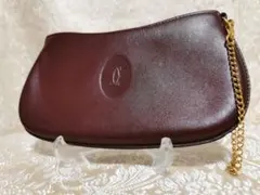 極美品 カルティエ マスト チェーンポーチ レザー ポシェット 上品 ボルドー 極美品 カルティエ マスト チェーンポーチ レザー ポシェット 上品