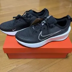 新品未使用 NIKE ナイキ INTERACT RUN サイズ：26cm