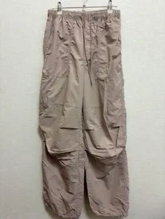 ピンク　カーゴパンツ サイドポケット付き