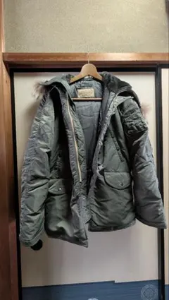 AVIREX 28-A6755カーキ フライトジャケット ファー付き