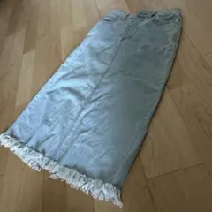 spiral girlデニムスカート　裾フリンジ　ダメージ加工　綿　スリット