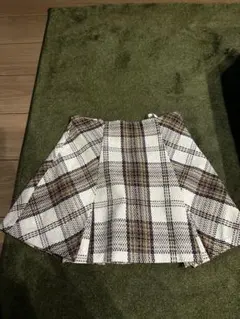 チェック柄フレアミニスカート