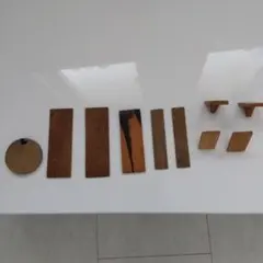 天然木の一枚板で作られた花台　飾り台 名札　10点セット