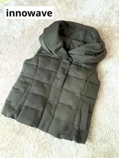 イノウェーブ　中綿ベスト　カーキ　ダウンベスト