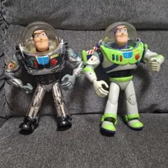 バズ・ライトイヤー 2体　メタリックとホワイト　音声機能　期間限定出品
