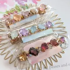 《ハンドメイド》ヘアクリップ　キラキラビジュー　前髪ピン　個性派　パーティー
