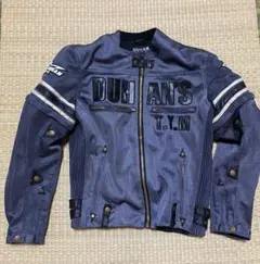 Item thumbnail for item 08ef21db-7aa9-4fa7-b8f5-b39e35affbb4