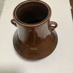 陶器 花瓶 山三窯 黒釉 耳付き フラワーベース - メルカリ