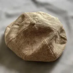 未使用　ベージュ ベレー帽 MADE BY ODDSのサムネイル