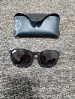 Ray-Ban　ブラックサングラス ケース付き