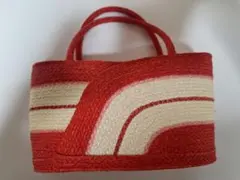 赤と白のストライプ かごバッグ