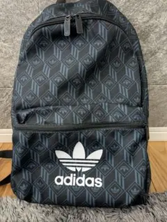 adidas 　リュック　 ブラック