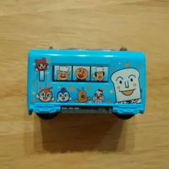 アンパンマンガチャガチャ　キャラレール3 電車 しょくぱんまん