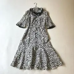 ノージュ 小花柄ワンピース ロング　フレア　フリル襟 リボン M ネイビー