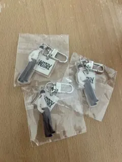 SEVENTEEN HOLIDAY アクキー VERNON