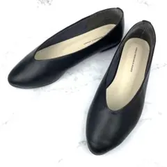 アーバンリサーチドアーズ Vカット フラット パンプス 37 黒 シューズのサムネイル