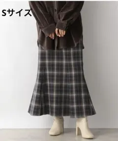 【美品】ローリーズファーム　チェック　マーメイドスカート