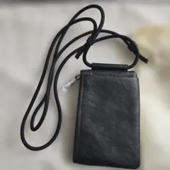 ATTITU レザースマホショルダー002のサムネイル