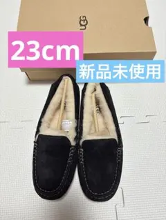 【新品未使用】UGG モカシン 24cm ブラック UGG モカシン 24cm ブラック 黒 中古・古着通販】UGG (アグ