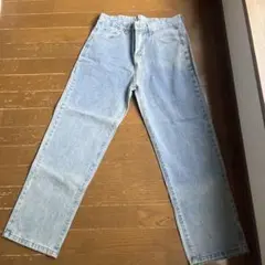 ライトブルーストレートデニム
