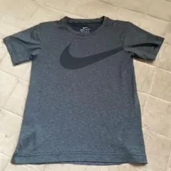 NIKE キッズ Tシャツ XS 120 DRI-FIT ダークグレーのサムネイル