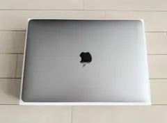 MacBook Air A1932 スペースグレー 充電器付き 英語キーボード MacBook Air A1932 スペースグレー 充電器付き 英語キーボード