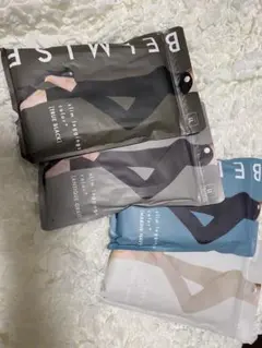 ベルミス　BELMISE slim leggings color＋