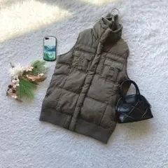 レイリセ 中綿ベスト オリーブ 防寒 秋冬 軽量 レイヤード 生地厚め キャンプ