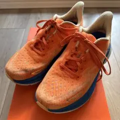 【定価20,900円】HOKA クリフトン9