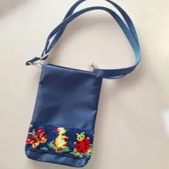 フェイラーハイジ スマホショルダーバッグ