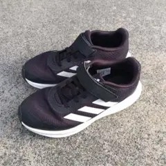 adidas キッズスニーカー ブラック/ホワイト 21センチ