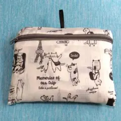 折りたたみボストン型バック　軽量　猫ちゃん　ショルダー付き　エコバッグ　旅行