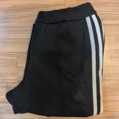 adidas ブラック ジャージ　sサイズ