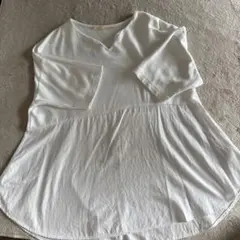 Melrose Claire ホワイト Vネック 半袖T 切り返え