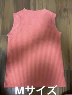 【M】GU ノースリーブトップス