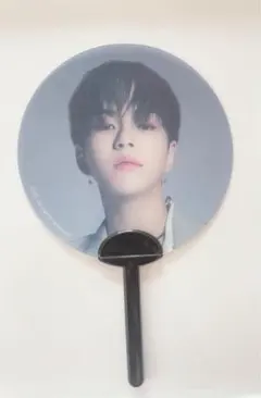 Item thumbnail for item d3dcdc2d-ba96-4487-87b7-0acd20a4cd17