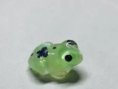 オルゴナイト白蛇の抜け殻入り蛙ちゃんNo.464