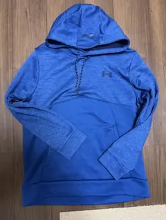 Under Armour フード付きパーカー 青